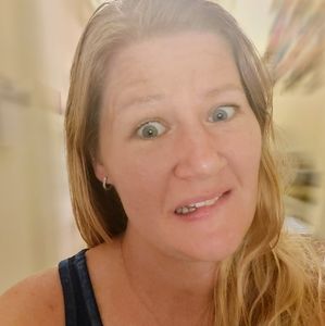 Meet your Posher, Felicity